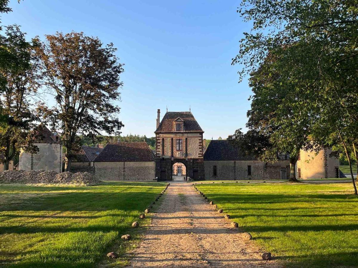 Chateau De La Riviere Pontgouin Экстерьер фото
